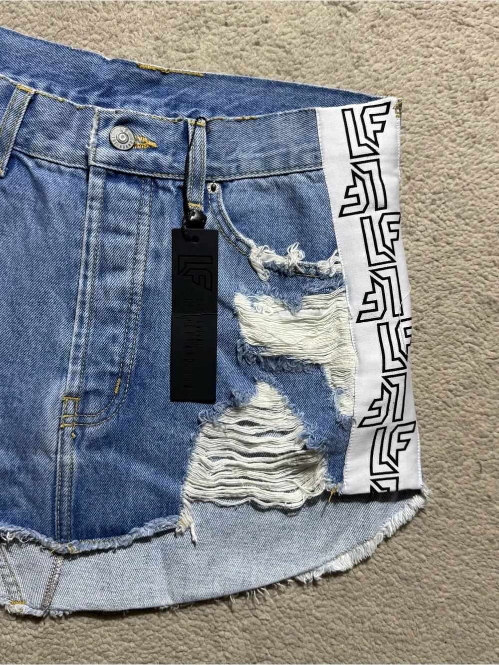 LF The Brand Skirt Womens 28 Adriana Blue Denim Distressed Button Fly Mini NEW